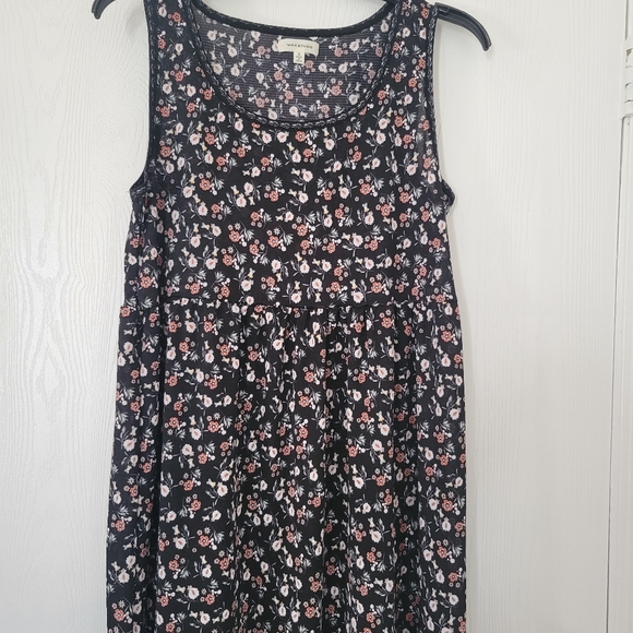 3/4 length floral dress - Picture 4 of 5